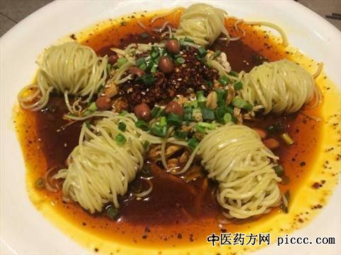 牛金生大厨人气美食《冷鸡面》20180708家政女皇视频