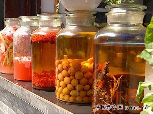 健康之路20200728:贺娟,活血化瘀喝药酒,痰湿血瘀茯苓,对症下药