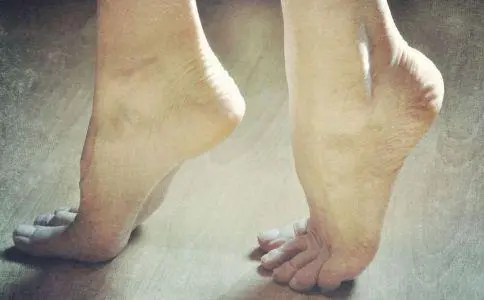 健康之路20210813:代金刚,踮脚与健康的关系,踮脚补益肾气防痔疮