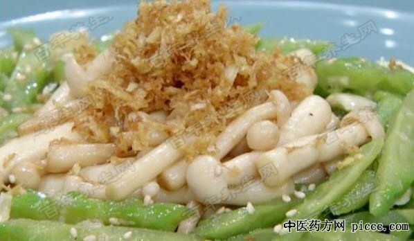 姜蓉菌菇拌苦瓜