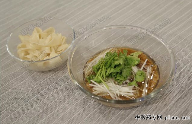 椒香羊肉汆面